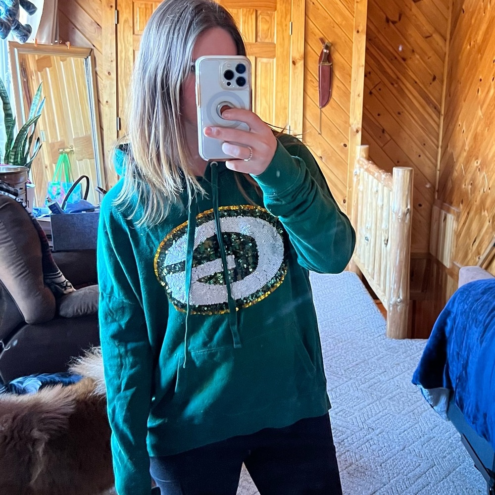 VS Pink Green Bay Packer NFL Sequin Sweatshirt Hoodie Medium